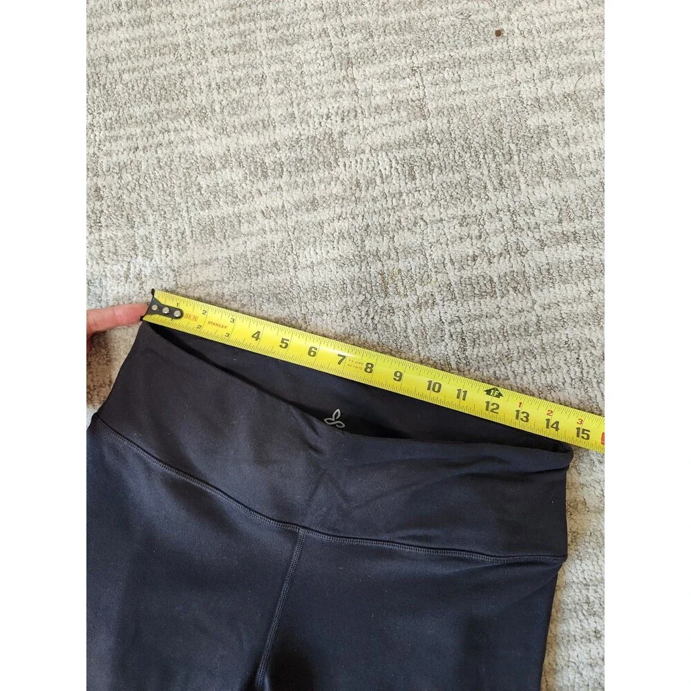 Prana weighs 11